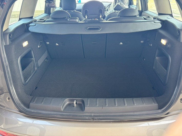 LINE_ALBUM_20251029_251029_1