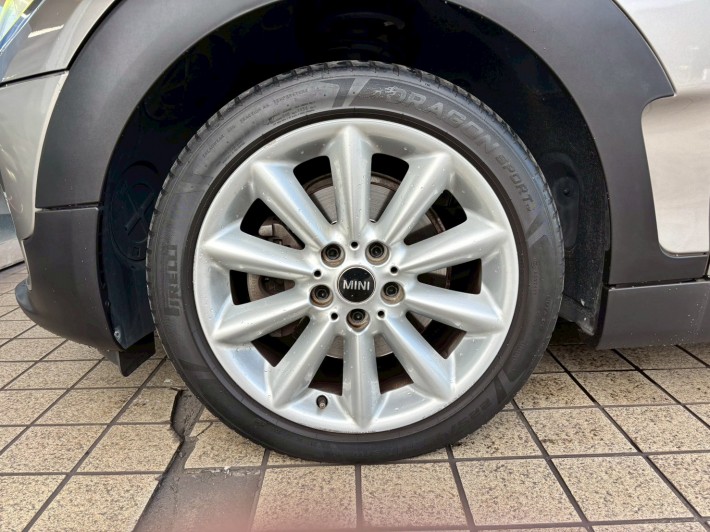 LINE_ALBUM_20251029_251029_29