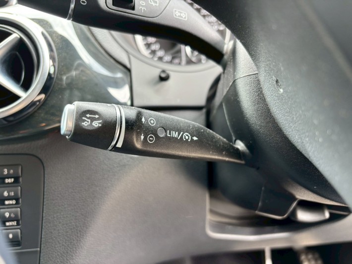 LINE_ALBUM_20251112_251112_27