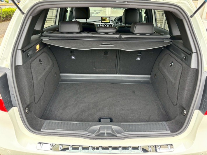 LINE_ALBUM_20251112_251112_7